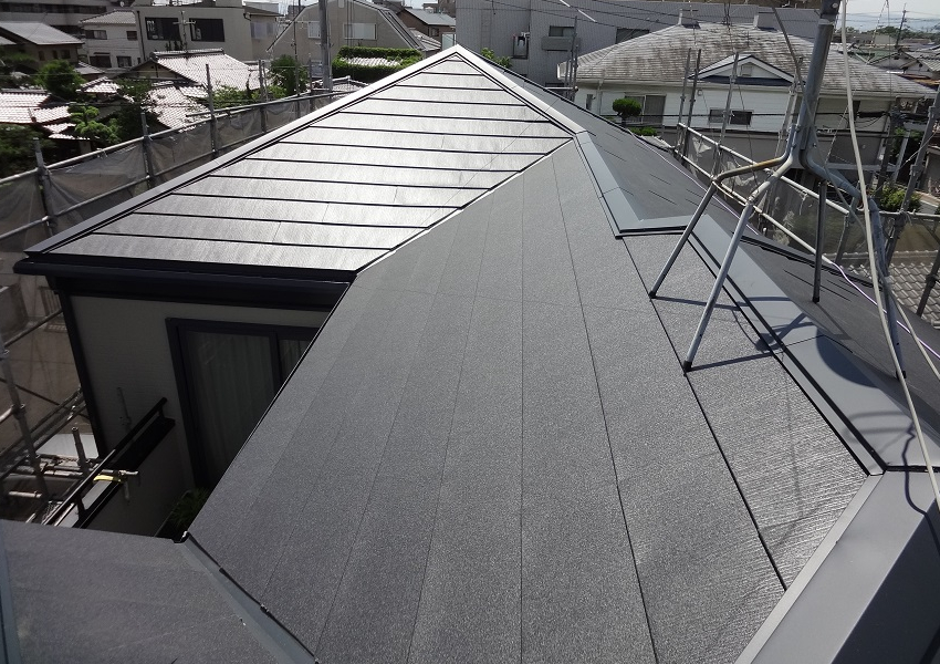 屋根ガルテクトカバー工法