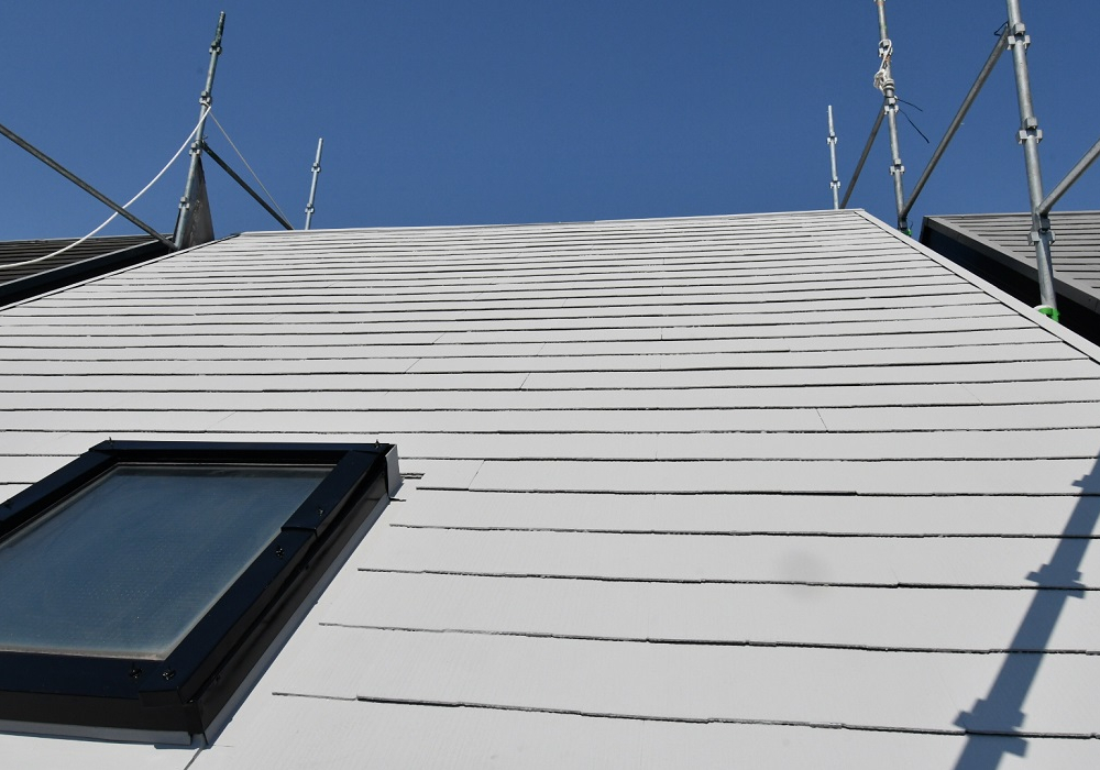 カラーベスト屋根にガイナ塗装工事完工