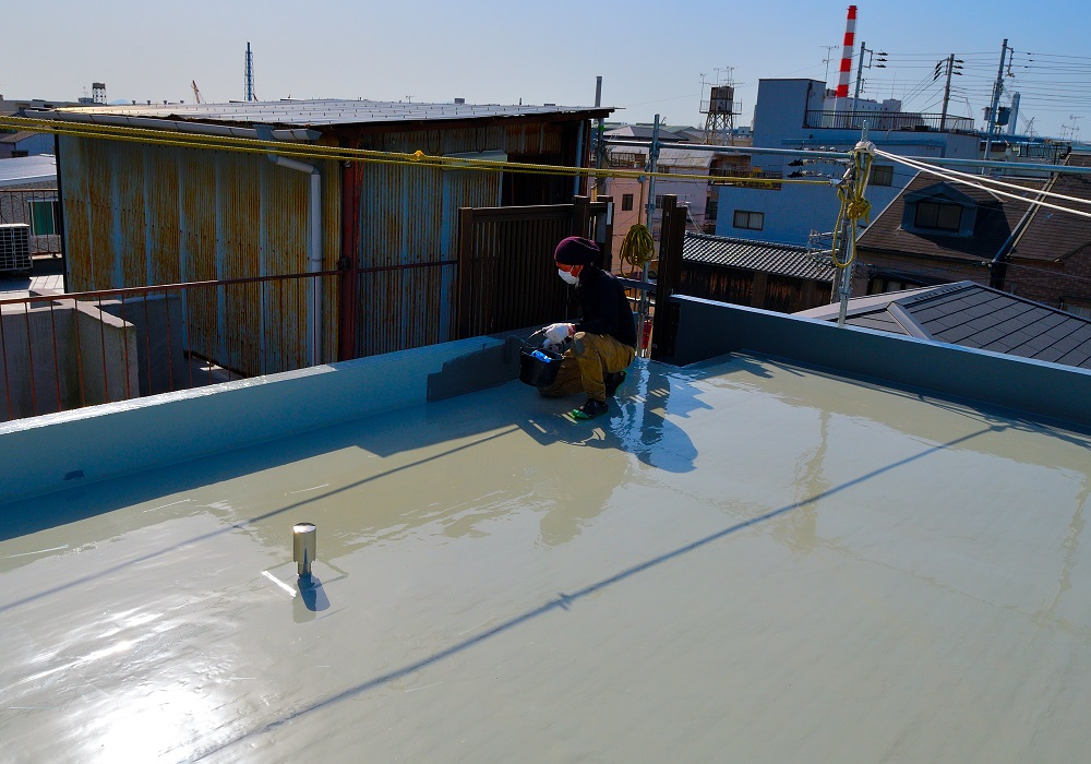 屋上防水トップ塗装