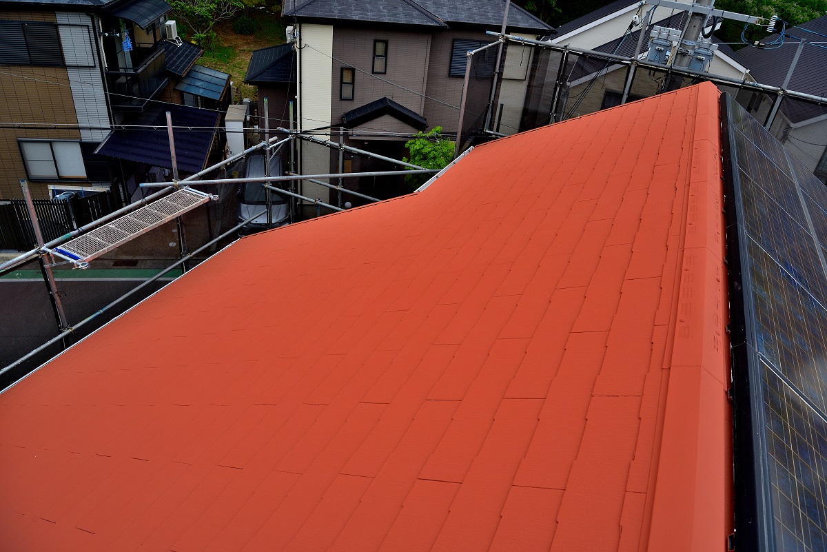 屋根 ガイナ塗装