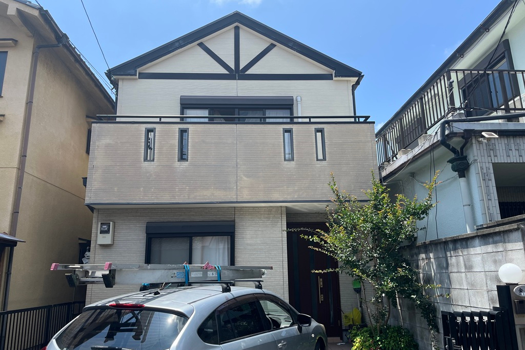 高圧洗浄工事前のサイディング外壁